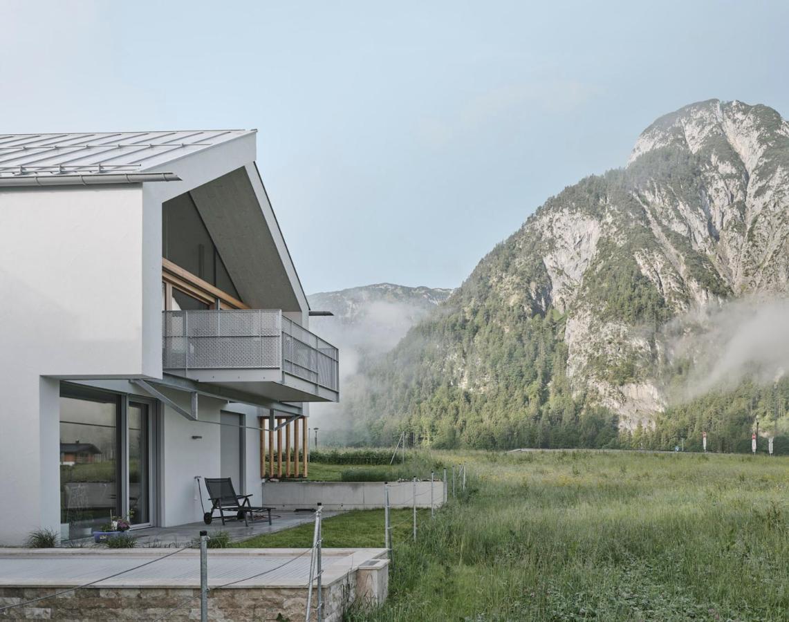 Urban Mountain Chalet With Lake View Маурах Екстериор снимка