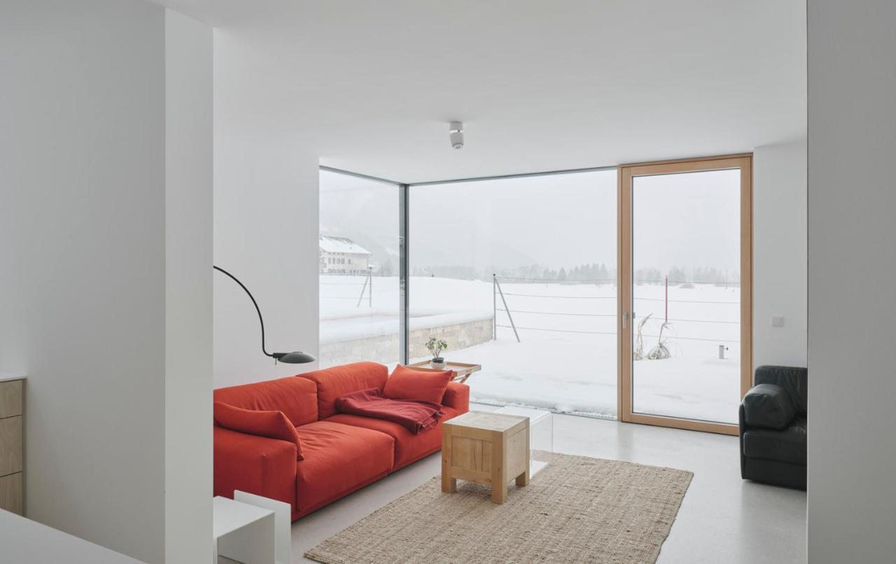 Urban Mountain Chalet With Lake View Маурах Екстериор снимка